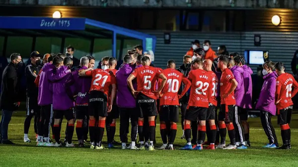 Недоліки реконструйованої арени Мальорки: довгі черги на вході та стрибки вболівальників з трибуни на трибуну