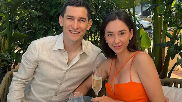 "Ага, я был два дня и что-то не ел такую": Степаненко в шутку высмеял жену