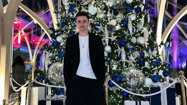 Любитель елітних автомобілів – Шапаренко розповів про свій транспортний засіб