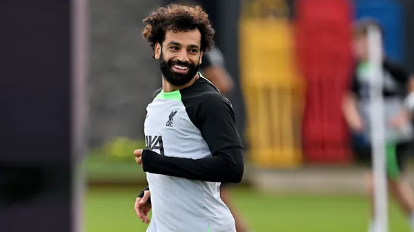 "Навіть у його м’язів є м’язи": Мохамед Салах вражає фанатів надзвичайною гнучкістю