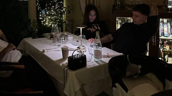 Обраниця лідера Динамо спокушає стрункою фігурою у дуже короткій сукні – донька легенди