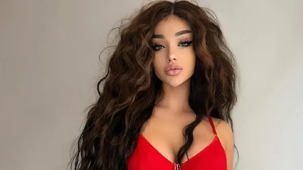 Проміняла Вербіча на вульгарні світлини – дівчина розбурхала мережу