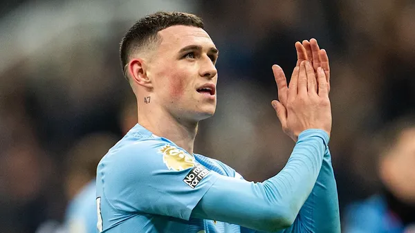 Взял за правило: хавбек Манчестер Сити имеет миллионное состояние, но не тратит на прическу больше 20 фунтов