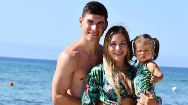 Зростає зірка: донька позує краще за Маліновського – вони уявляли її такою