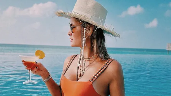 Дружина Пятова в пошуках партнера: де дивиться український футболіст