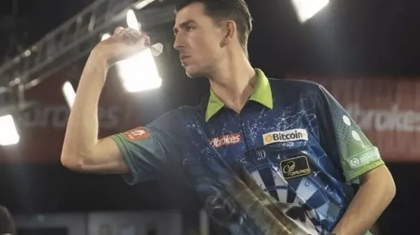 Бывший футболист делал ставки в дартс и попался с поличным – судебное дело