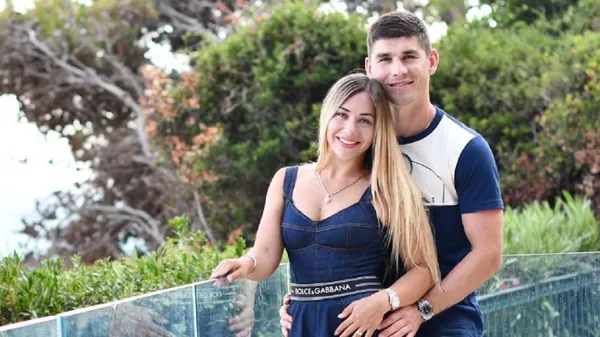 "Ти потрібен тут": дружина Маліновського засумувала за чоловіком на відпочинку