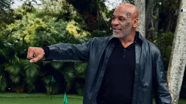 "Рухається, як 20-річний": легендарний "Залізний Майк" тримає себе у формі навіть на пенсії