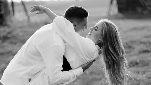 "Наша любімочка": маленька донечка Судакових позує на Мальдівах – милі фото