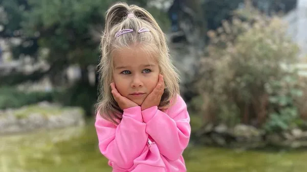 "Идеальное место для нас": дочь Малиновского любит гулять в парке