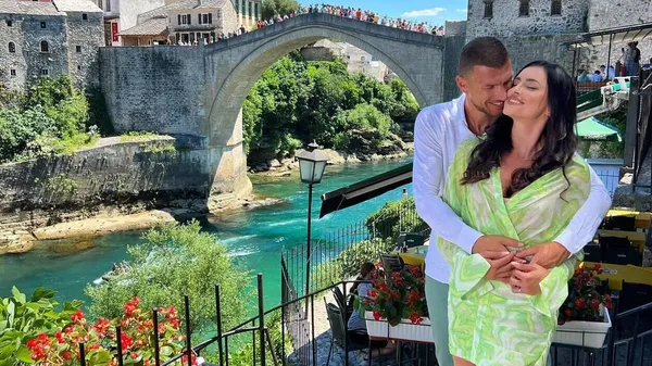 Дружина зіркового суперника збірної України не залишає спортзал: вона розповіла, до чого готується