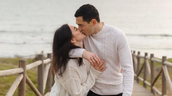 Міцне кохання крізь тисячі кілометрів – подружжя Степаненків продемонстрували своє спілкування