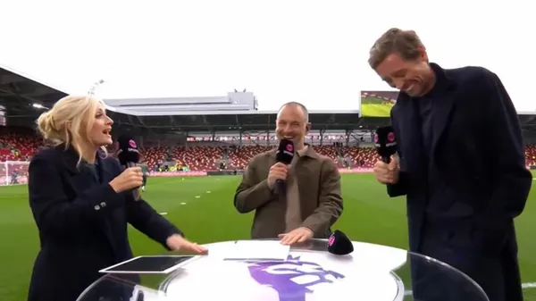 "Что это за вопрос": весь стадион смеялся с пикантного интервью после матча АПЛ