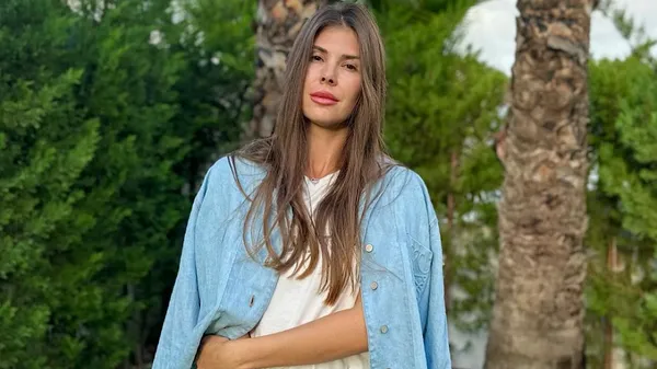 10 000 тисяч кроків: дружина Реброва активно проводить свої дні в Іспанії