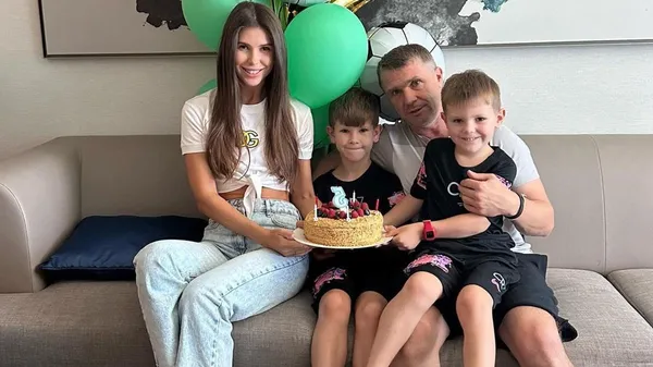 Ніби потрапила на концерт відомої групи – шкільний виступ у сина Реброва