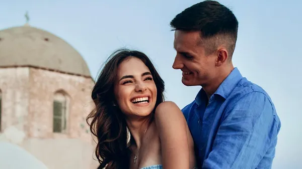 Дівчина півзахисника Шахтаря спокушає шанувальників у мережі й заглядає їм глибоко в душу