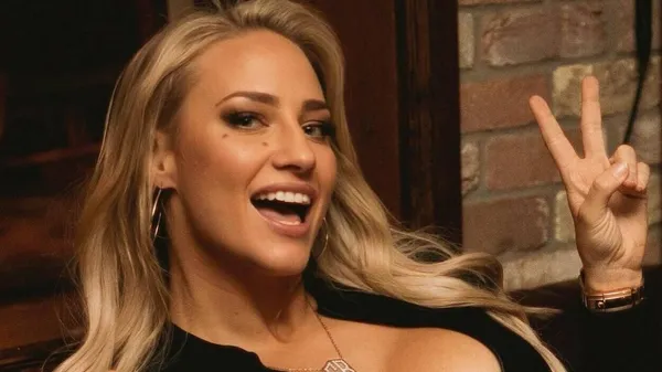 Эбани Бриджес исчезла из соцсетей: горячая боксерша вернулась, чтобы рассказать о своей борьбе