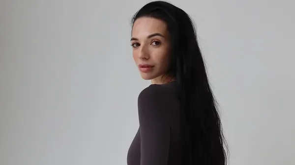 "Відчула на повну": обраниця хавбека Полісся має особливий зв'язок з природою – атмосферна зйомка