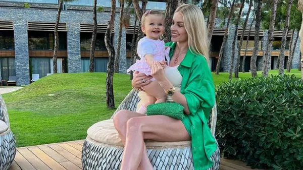 Донька Зінченка пішла за продуктами – буде щось смачненьке