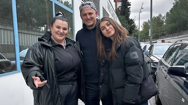 В обіймах зіркового дуету: Роман Зозуля "пророкує" перемогу України на Євробаченні