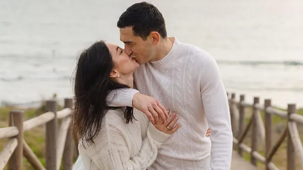 Степаненко поїхав у збірну і забув дружині дарувати квіти – викручується сама