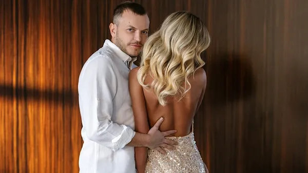 Легенда Динамо став батьком утретє: перше фото новонародженого сина від доньки депутата 🔥