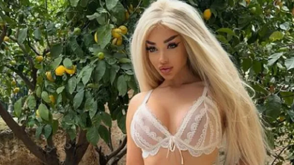 Як Левеллін, тільки палкіша! Колишня пасія Вербіча в спокусливих трусиках