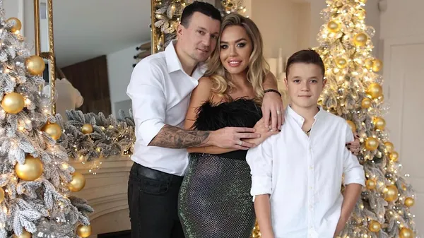 Зіркова родина Федецьких стала кумами чемпіонки світу – вони робили оголені фото