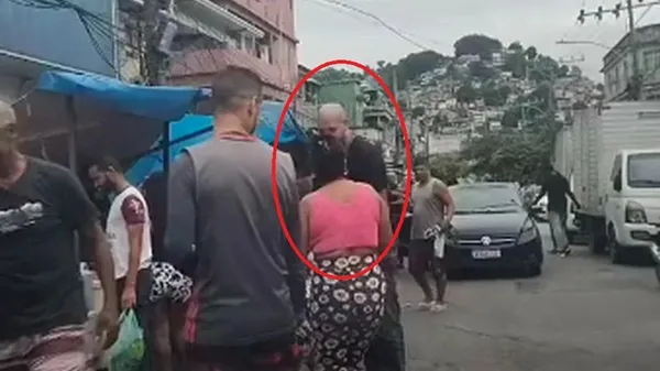 Один из лучших футболистов мира теперь работает на базаре - алкоголь разрушил его жизнь