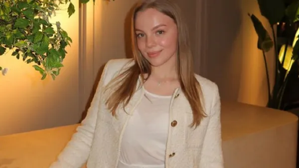 Розкішна кохана оборонця Динамо вразила ефектним виглядом – футболіст не стримався і відповів