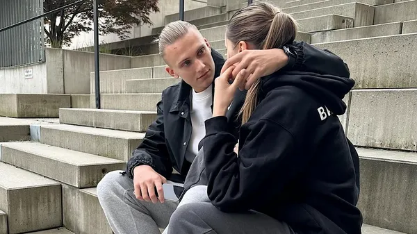 Українська красуня та дівчина захисника ЛАСКа підкорює Австрію – він грав за Шахтар