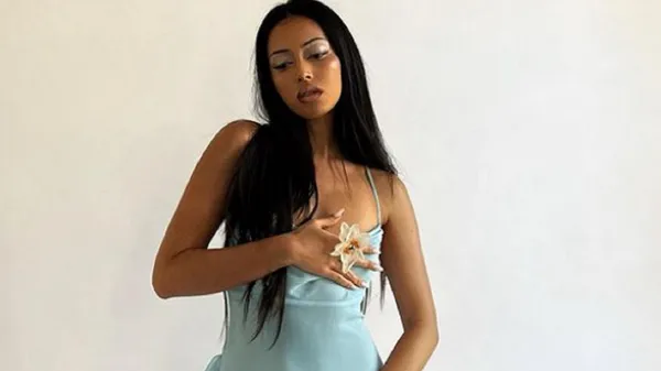 Кохана одноклубника Миколенка влаштувала гарячу фотосесію: домашній улюбленець в шоці