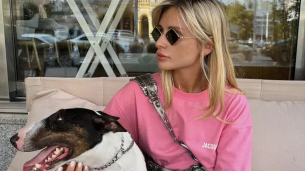 "Фінансова грамотність": дівчина зірки Динамо показала, як розкручує на гроші – вміє віддячитись