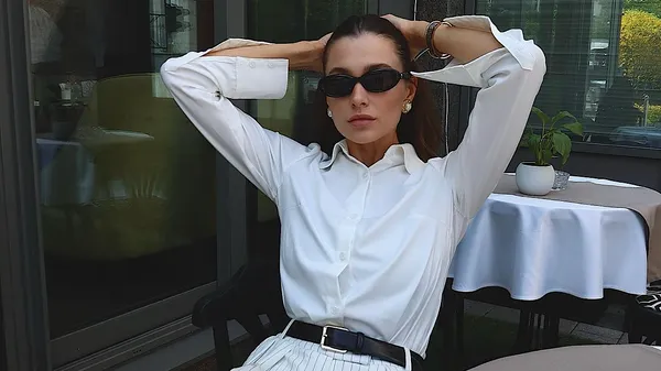 Обраниця Дубінчака спокушає новим образом з пікантними деталями – найстильніша серед любок "киян"