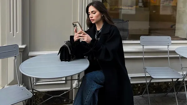 Девушка хавбека Шахтера соблазняет в розовом бикини – осчастливила Крыськива