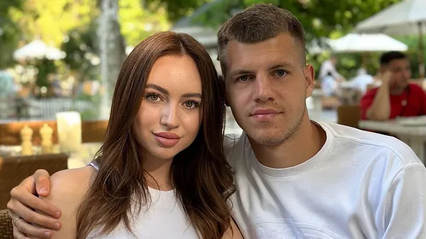 Сарапий организовал необычного водителя для своей избранницы – ей понравилось