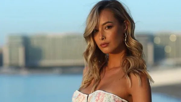 Гаряча кохана екс-форварда збірної Італії похизувалася ідеальними формами в бікіні – фани оцінили