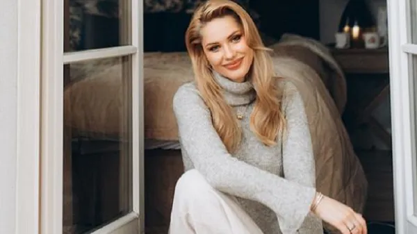 Вогняна дружина Зубкова позує, як для чоловічого журналу: фани шаленіють від гарячого контенту