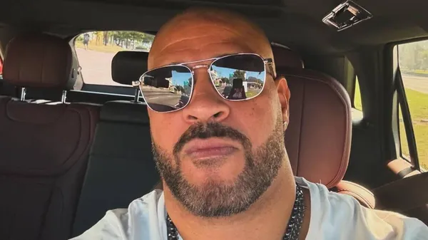 Легендарного Адріано звинуватили у розриві найвідомішої пари Бразилії: "У них був секс втрьох"