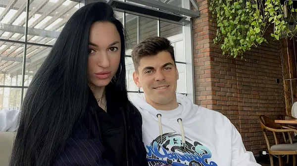 Воротар Кривбасу "розстріляв" свою другу половинку – вони тестували подарунок сину