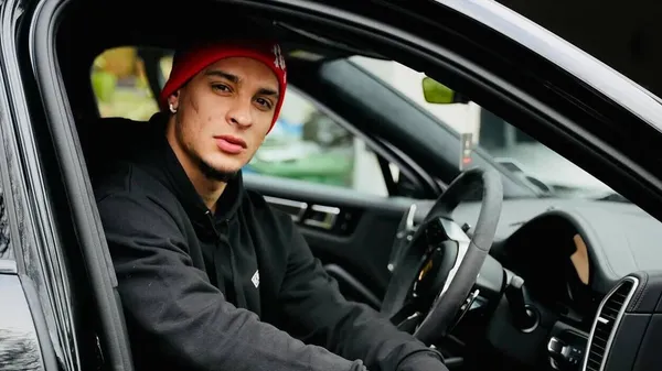 Антони сделал новое тату: фанаты ошеломлены выбором игрока-неудачника МЮ