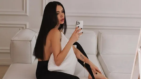 "Пекла сама": чарівна екс-дружина Кравця показала свою Пасху та розфарбовані яйця