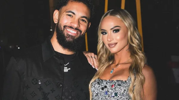 Найсексуальніша футболістка світу гаряче привітала коханого з Астон Вілли – він палає