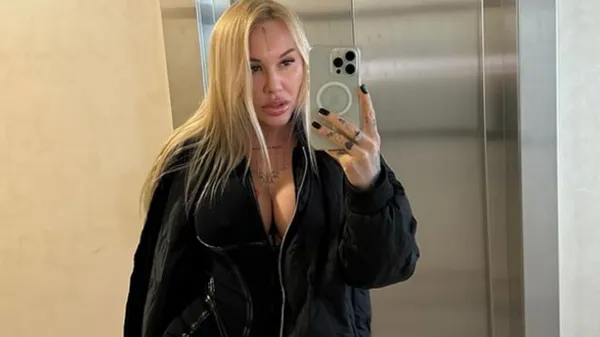 Вогняна Морозюк провела екскурсію в своє ліжко – гарячі фото