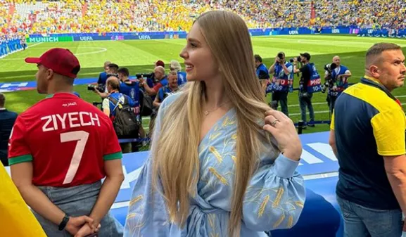 Розкішна кохана Забарного після матчу Євро насолоджується життям в Дюссельдорфі – атмосферні кадри