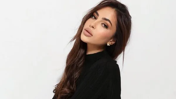 Очаровательная возлюбленная Шапаренко шокировала фанов новым признанием – она запускает свой бренд