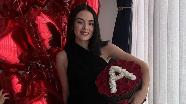 "Моя любов": дружина Луніна зізналась, хто її кохання – чарівні фото, але без футболіста