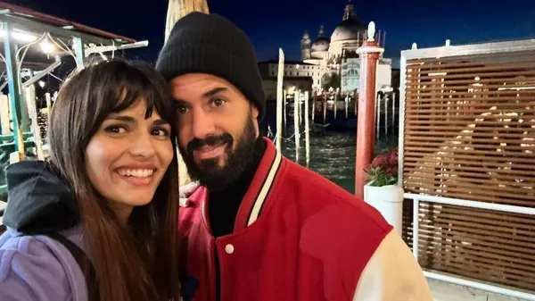 Легенда Реала на костылях женился на красавице-актрисе: "Семь лет, трое детей и четыре собаки"