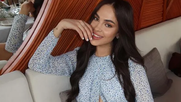 Вродлива любка Шапаренка ставить на ноги весь світ – небезпечне міні додало ефектності