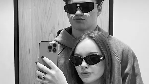 Одна из самых стильных пар Динамо: универсал "киевлян" с возлюбленной еще как разбираются в моде